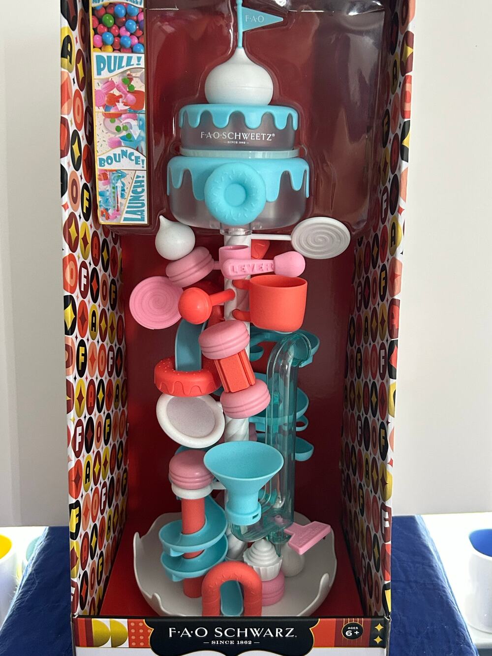 FAO Schwarz Super Sweetz Wild Gumball Ride Candy Machine Tower Toy NEW